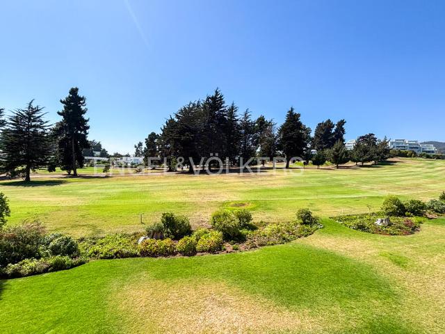Venta Departamento Marbella con preciosa Vista Cancha de Golf