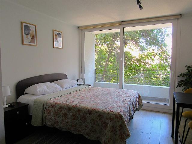 Venta Departamento Santiago Invierte en eco españa: departamento amoblado con alta demanda de arriendo en santiago centro