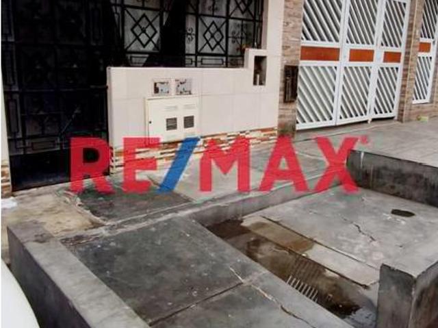 Venta Departamento Primer Piso Los Olivos