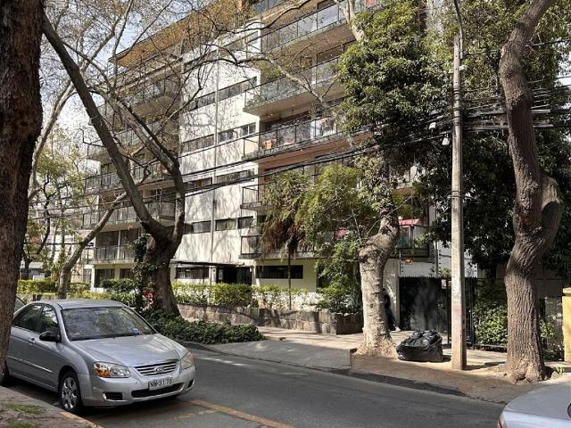 Venta Departamento Providencia COMODO DEPARTAMENTO UBICADO EN CALLE DARIO URZUA PROVIDENCIA