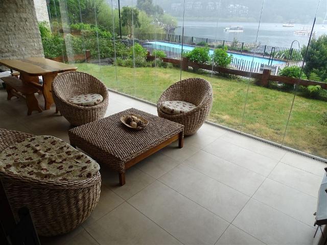 Venta Departamento Pucón Departamento con increíble vista al lago con playa y marina