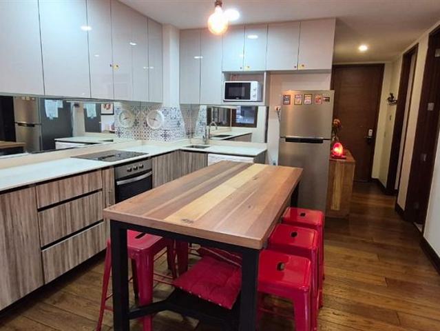 Venta Departamento Pucón Dpto amoblado 2 d 2 b, jardín de uso y goce con vista al lago en condominio a 1 km de Pucón