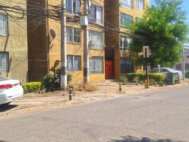 Venta departamento quinta normal catamarca con av.mapocho