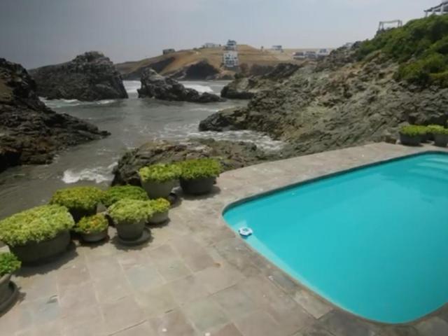 VENTA / Dos Casas en Asia Playa palillos en Cañete