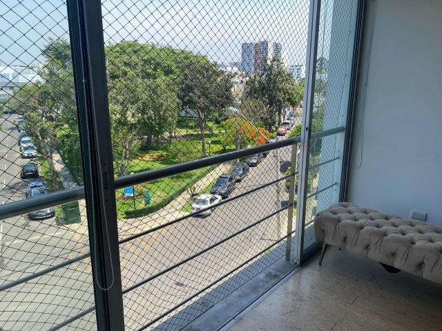 VENTA DUPLEX EN LA AURORA MIRAFLORES DPTO 402 609 984 1