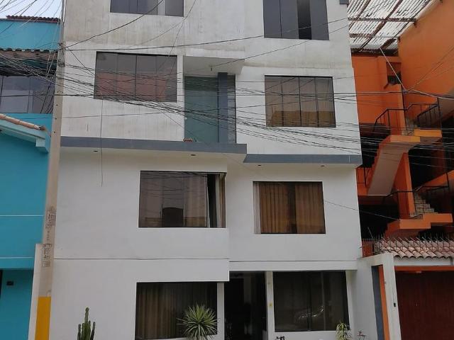 VENTA DUPLEX URB ENTEL SAN JUAN DE MIRAFLORES