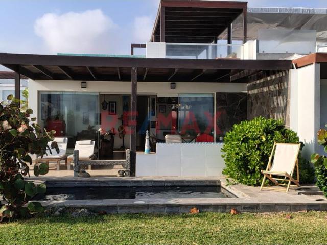 Venta Espectacular Casa De Playa En Asia – Primera Fila Condominio Formentera