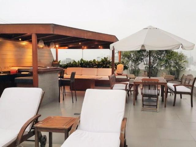 VENTA ESPECTACULAR PENTHOUSE EN SAN ISIDRO FRENTE AL GOLF 609 8 28