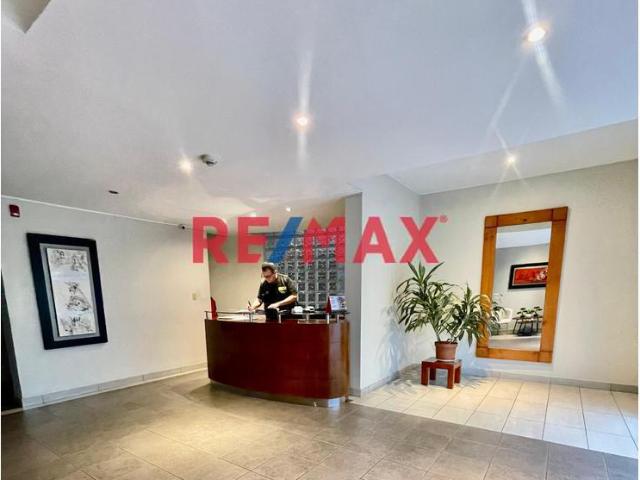 Venta | Excelente Departamento En Miraflores| 3 Dormitorios| 79.25 M2| Vista Exterior