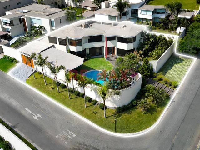 Venta Exclusiva Casa 804.67M2 En La Planicie, La Molina