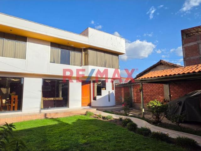 Venta Exclusiva | Residencia En Larapa