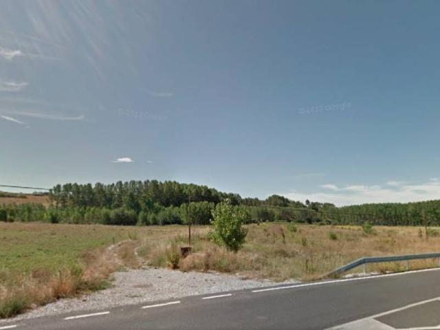 VENTA FINCA EDIFICABLE ARGANZA