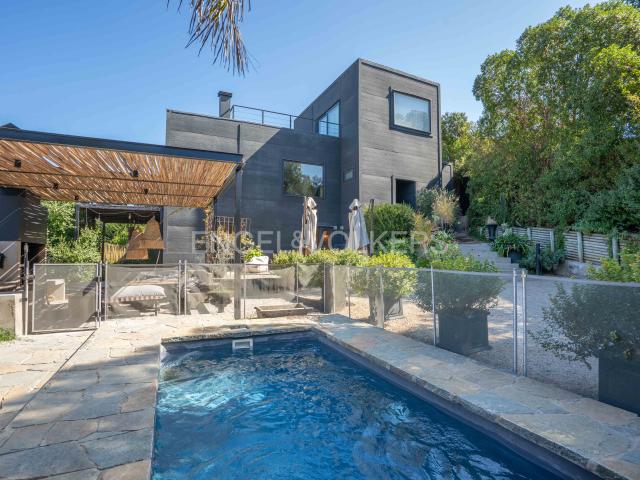 Venta gran casa en centro de Cachagua amoblada