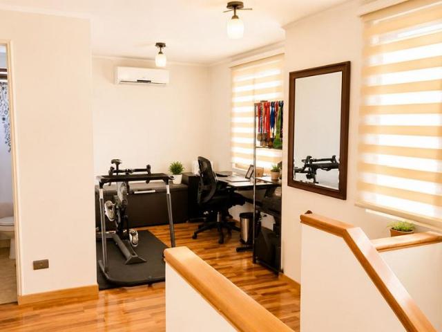 VENTA GRAN CASA EN CIUDAD DE LOS VALLES PUDAHUEL