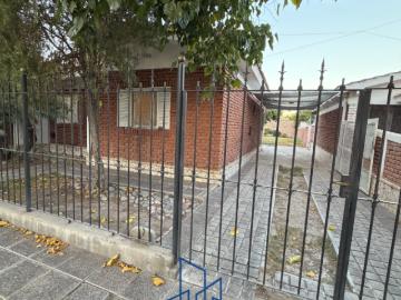 Venta. Gran Propiedad En Barrio Chacabuco Desamparados