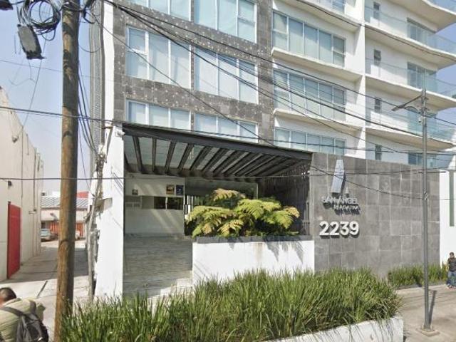 VENTA HERMOSO DEPARTAMENTO CON ALBERCA GYM, ESPACIO DE RECREACIÓN CDMX