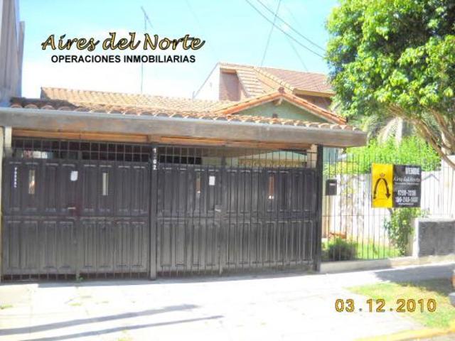 VENTA IDEL 2 FAMILIAS, AMPLIA, EXCELENTE UBICACIÓN Y ACCESO en Inmomap