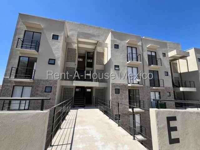 VENTA, Jardines de Santiago Departamento con 2 recámaras y amenidades