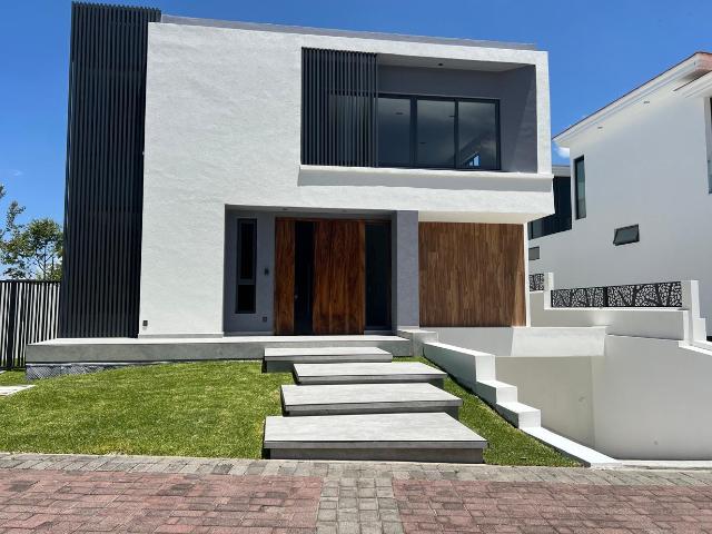 Venta l Residencia Minimalista de Súper Lujo: Acabados de autor y amenidades exclusivas l Coto El Bosque Residencial, Zapopan