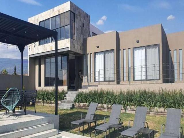 VENTA LINDA CASA AMUEBLADA TLAYACAPAN MORELOS