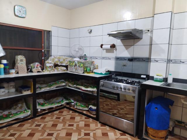 Venta linda casa tumbes de 277.5m2 3 pisos lic. Para centro médico