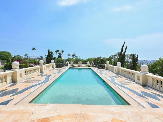 VENTA LUJOSA MANSION EN CASUARINAS 609 1071 1 LUCY