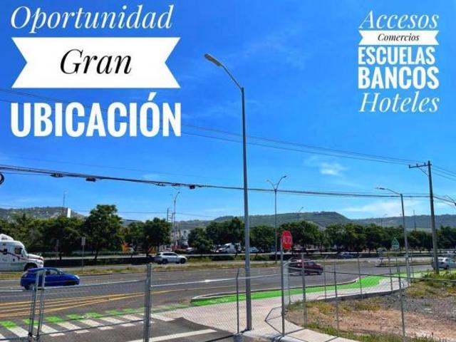 VENTA MACROLOTES PASEO DE LA REPÚBLICA QUERÉTARO RTV211103 AE 4