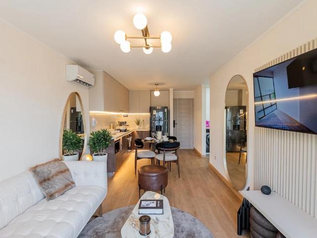 Venta moderno departamento de 1 dorm en Lince límite con San Isidro