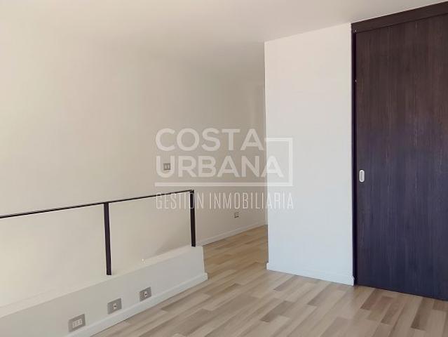 VENTA MODERNO LOFT CON VISTA AL MAR EN VALPARAÍSO