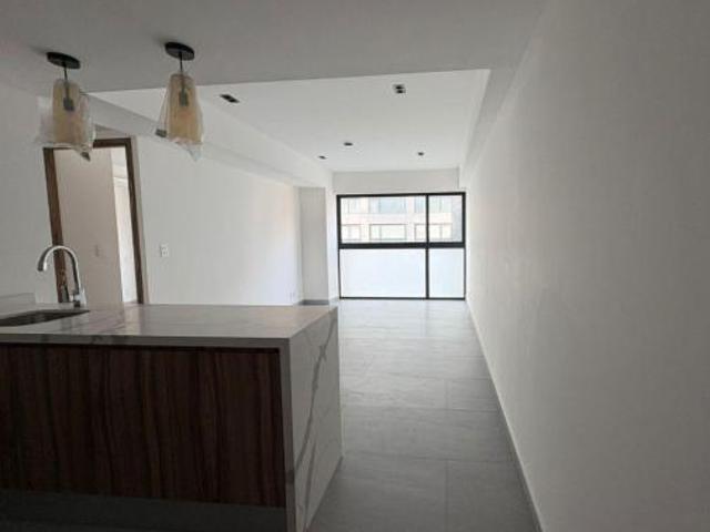 VENTA MODERNO Y CÉNTRICO DEPARTAMENTO ZONA SAN PEDRO DE LOS PINOS