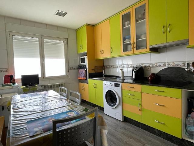 VENTA O ALQUILER CON OPCIÓN A COMPRA ADOSADO EN CORTIGUERA