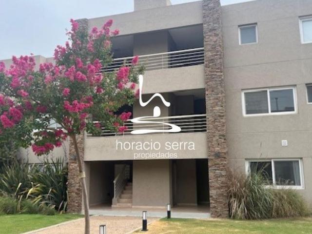Venta o Alquiler Departamento Terrazas al Golf Pilara, Pilar