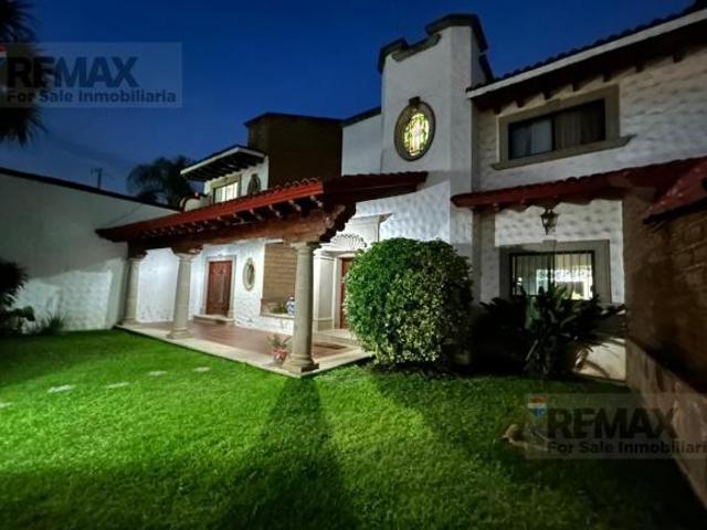 Venta o Renta de casa en la Colonia Las Granjas, Cuernavaca, Morelos Cesión de Derechos …Clave 6334