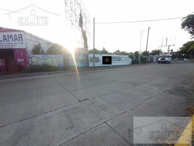 VENTA O RENTA DE TERRENO SOBRE AVENIDA DIAZ MIRON