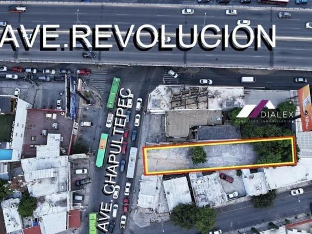 VENTA o RENTA Terreno Comercial de 527 m2 sobre AV. CHAPULTEPEC / AV. REVOLUCIÓN en Monterrey