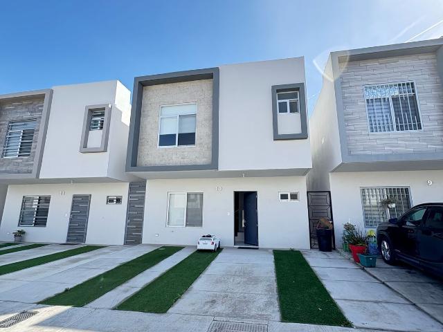 VENTA o RENTA | Tossá Residencial Santa Fe