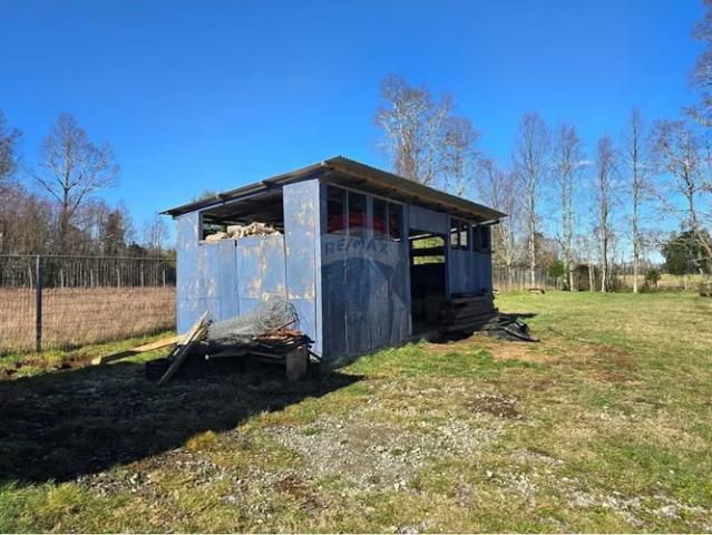 Venta parcela con casa y dos cabañas gran terreno | 6 dormitorios por 8435.00 en Loncoche