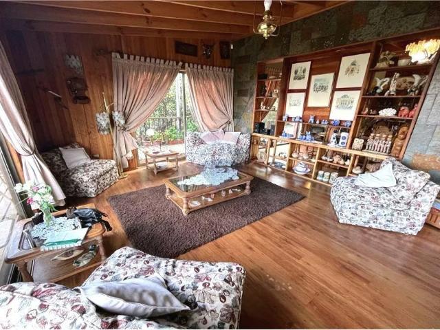 Venta parcela de cultivo de palta, con gran casa | 6 dormitorios por 18200.00 en Catemu