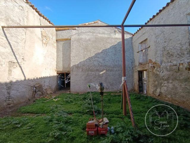 VENTA PARCELA URBANA EN NAVALMORAL DE LA SIERRA