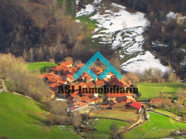 Venta parcela urbana en Pesaguero