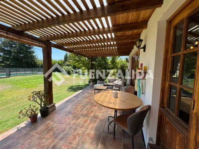 Venta parcela 5d 4b piscina quincho con rec. Final rebajada | 4 dormitorios por 10900.00 en Talagante