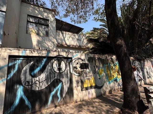 VENTA PEQUEÑA CASA EN ROMA SUR