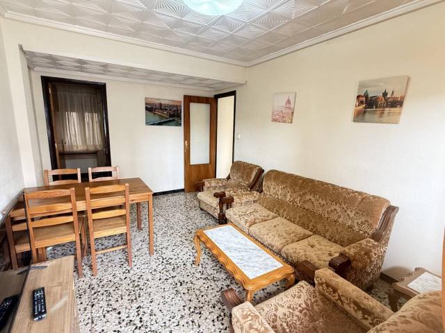 VENTA PISO ALTABIX BARRIO