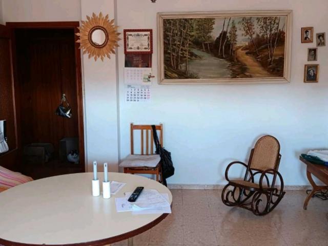 Venta piso céntrico con ascensor