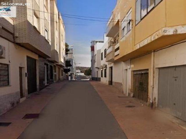 Venta piso en Almería
