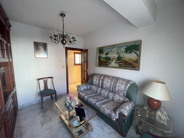 VENTA PISO EN CALLE ESCOSURA