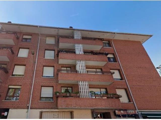 Venta piso en Zalla