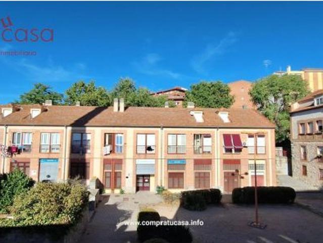 VENTA PISO SAN LORENZO..TRASTERO..GARAJE..EXCLUSIVA