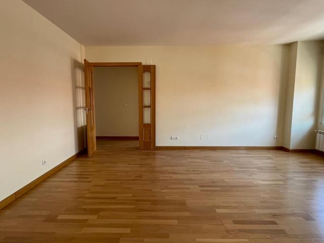 VENTA PISO TIPO DUPLEX ZONA CENTRO EN PONFERRADA