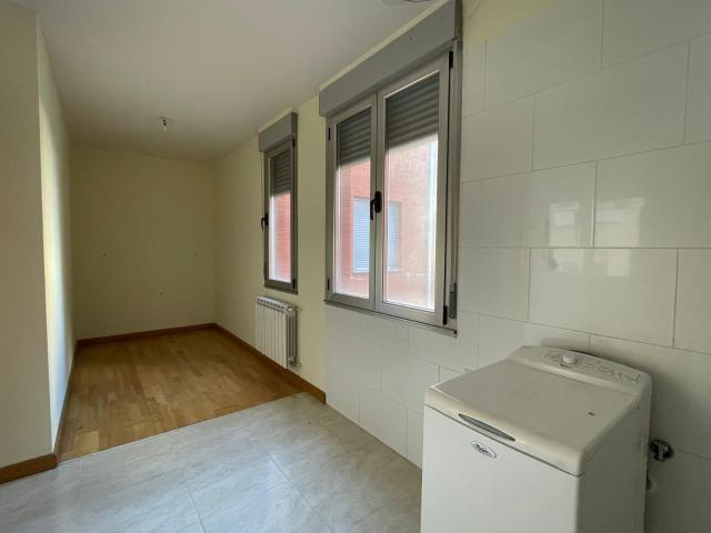 VENTA PISO TIPO DUPLEX ZONA CENTRO PONFERRADA